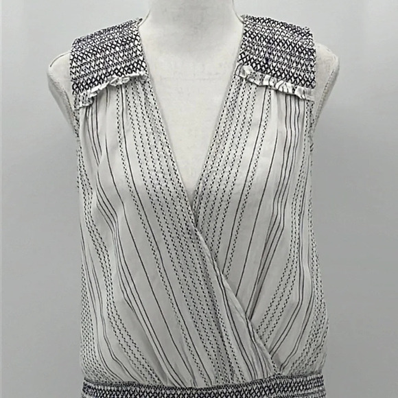 Veronica Beard Cox Smocked Dress in Off-White/Blue -- NEW - Size Large - Picture 3 of 9